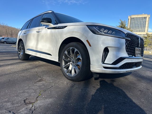2025 Lincoln Aviator
