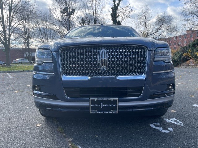 2023 Lincoln Navigator L Reserve photo 2