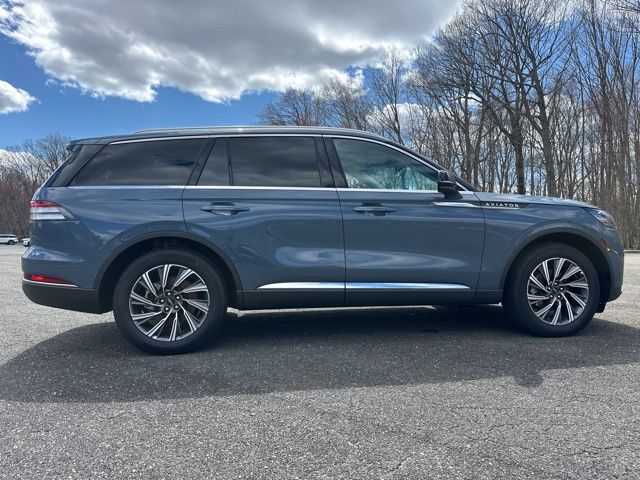 2025 Lincoln Aviator Premiere - Photo 8