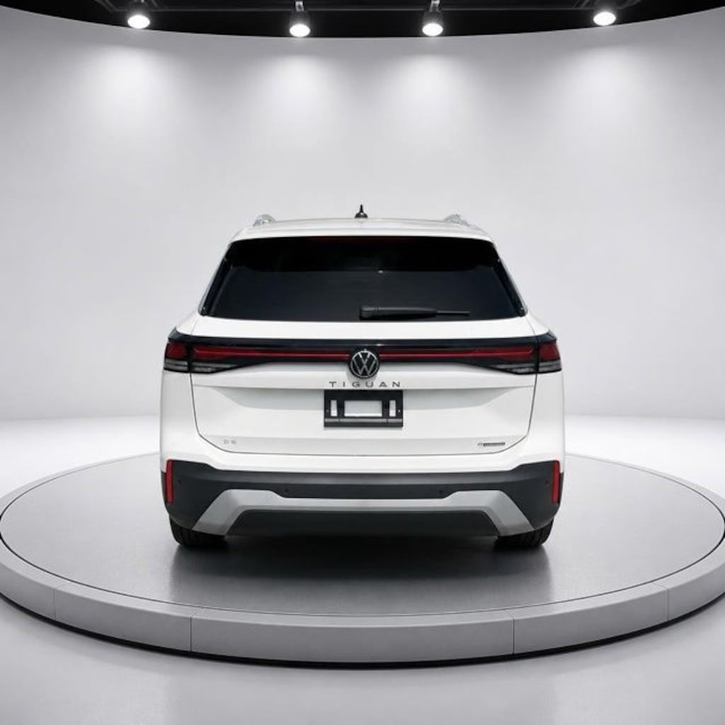 New 2026 Volkswagen Tiguan SE SUV