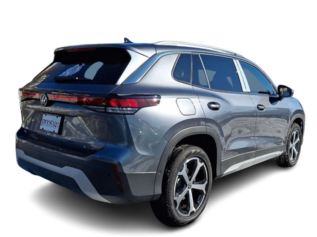 New 2026 Volkswagen Tiguan 2.0T SE SUV