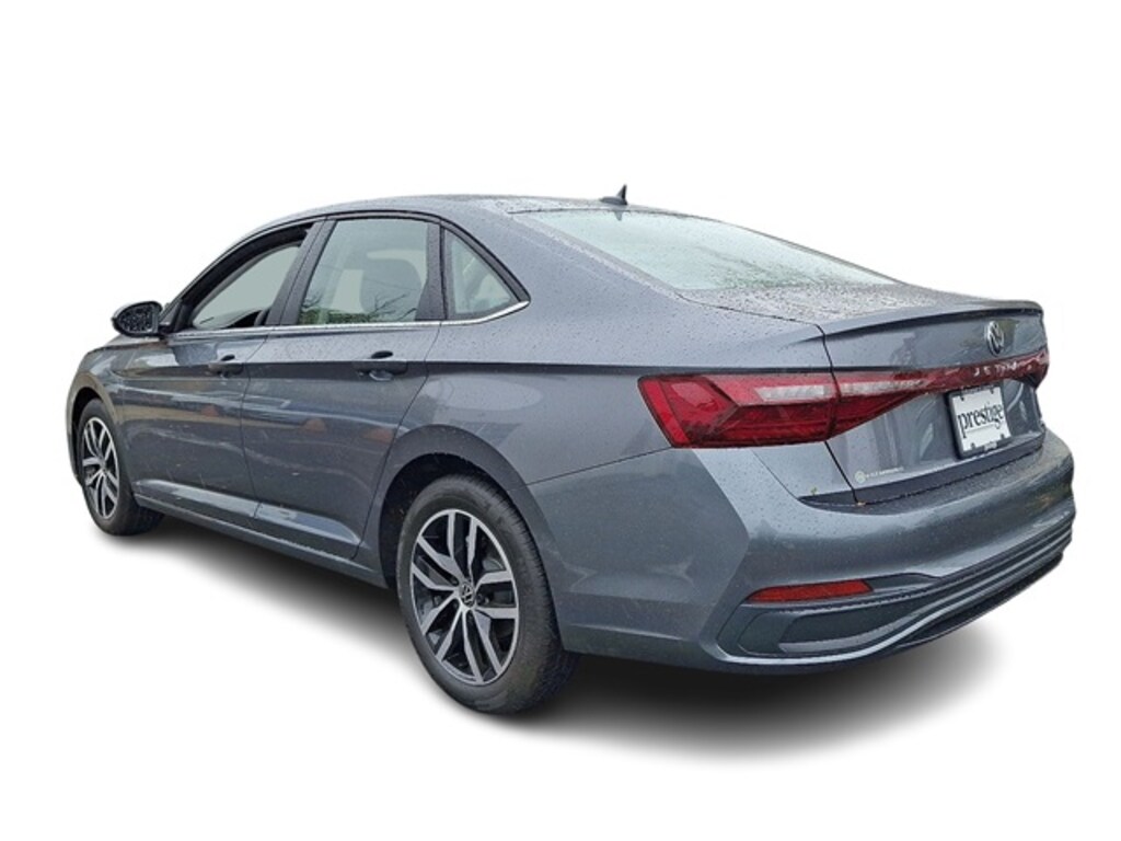 New 2025 Volkswagen Jetta 1.5T SE Sedan