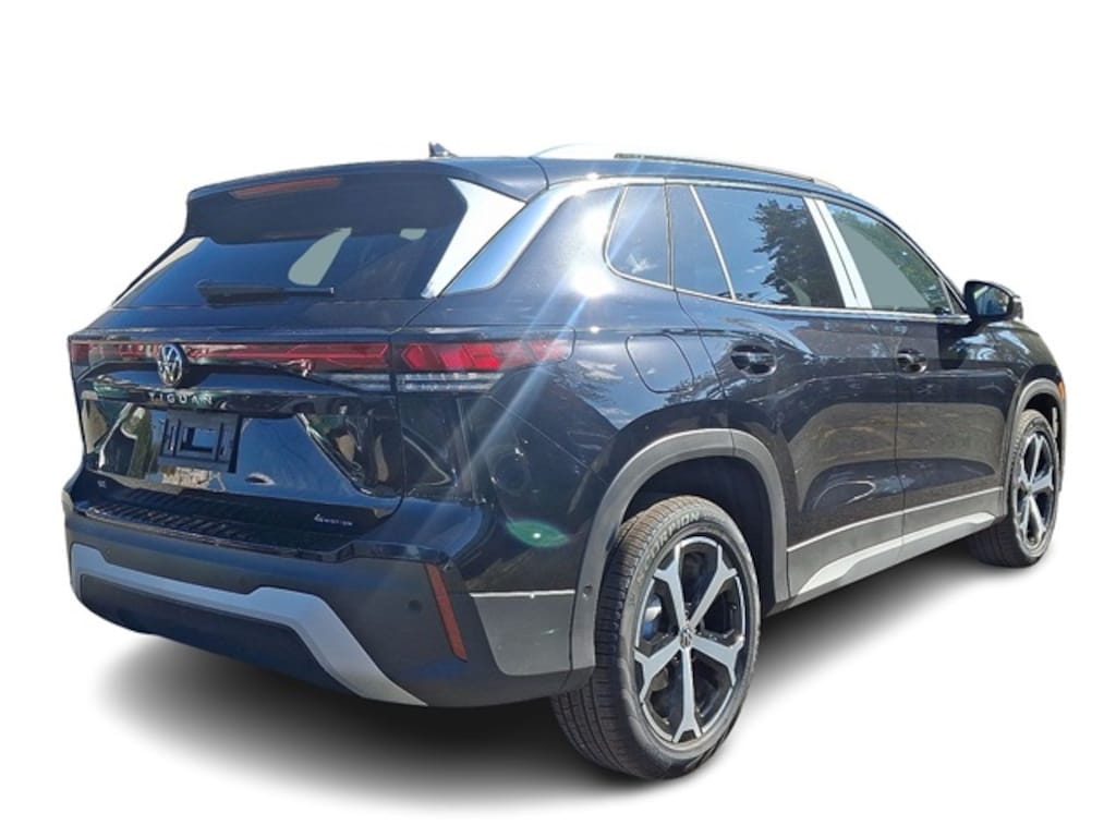 New 2025 Volkswagen Tiguan 2.0T SE SUV