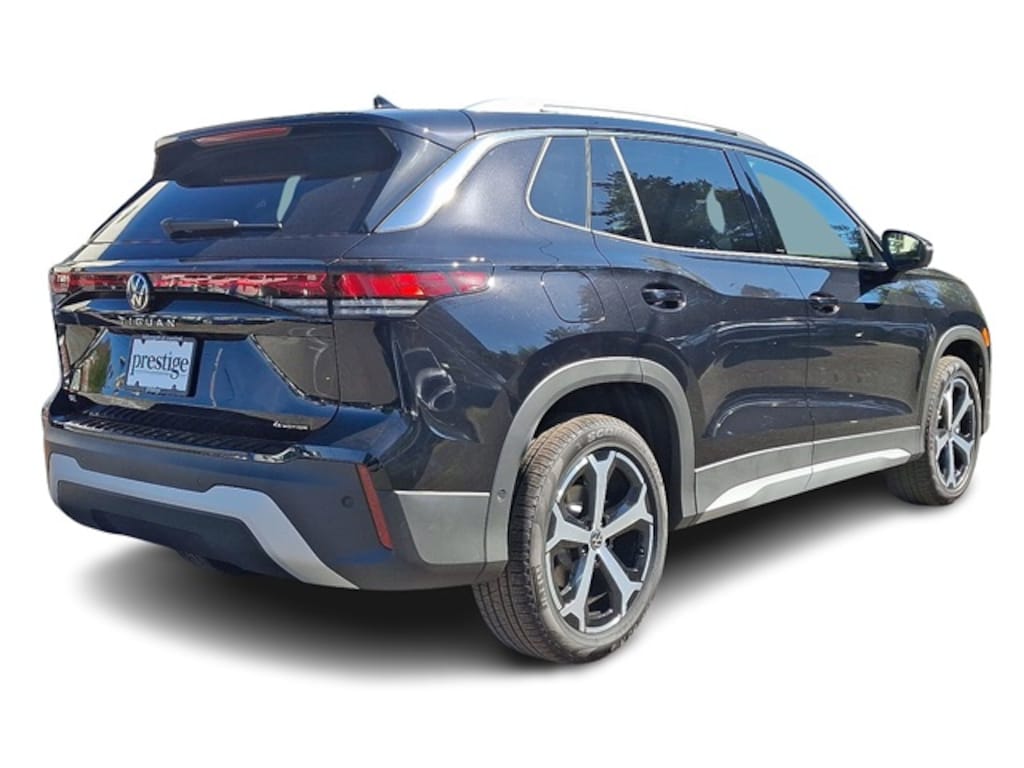 New 2025 Volkswagen Tiguan 2.0T SE SUV