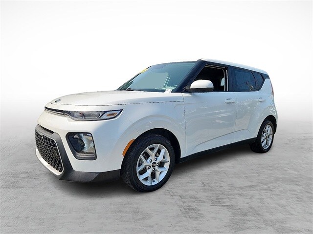 2020 Kia Soul S photo 2