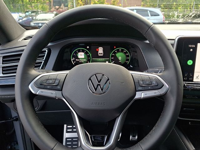 2026 Volkswagen Atlas Cross Sport SEL Premium R-LINE - Photo 15