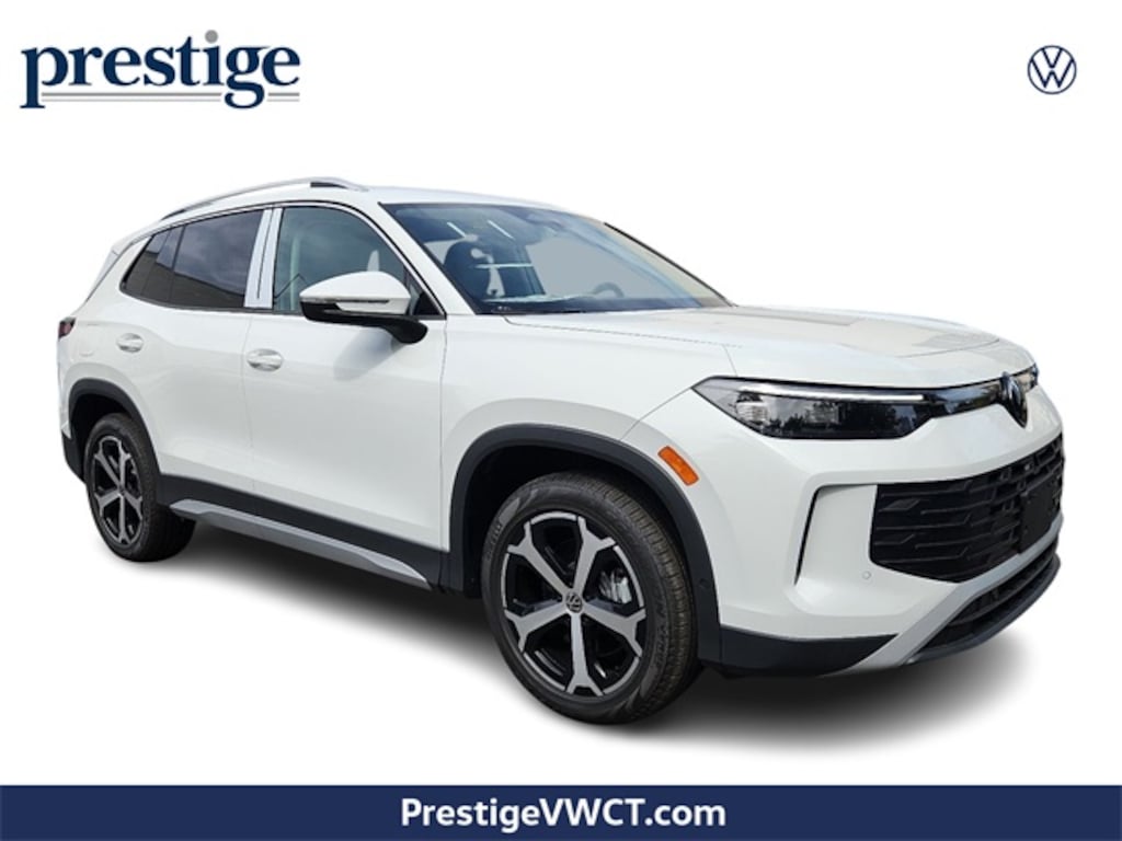 New 2025 Volkswagen Tiguan 2.0T SE SUV