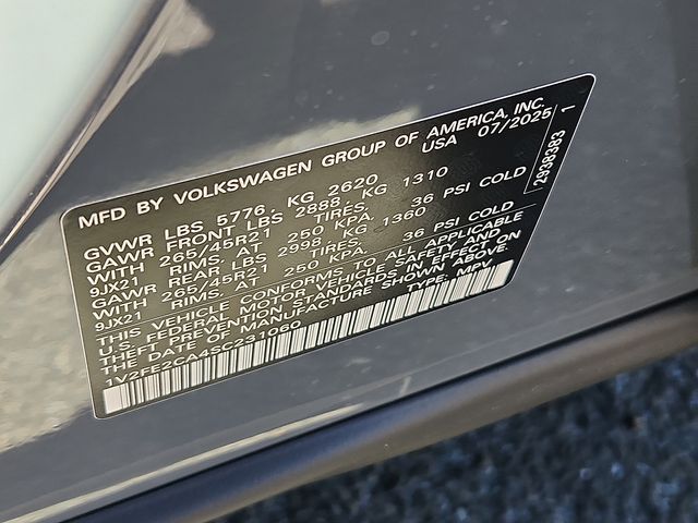2025 Volkswagen Atlas Cross Sport SEL Premium R-LINE - Photo 14