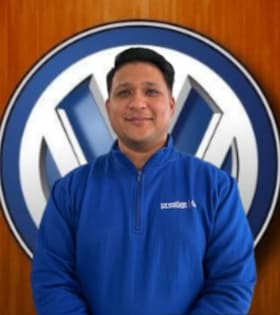 Staff member Mohammed Hossain from 0c10706ba7ed