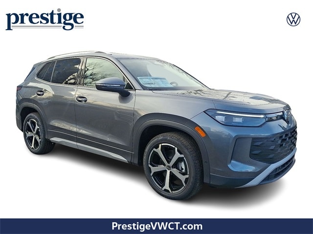 2025 Volkswagen Tiguan SE's photo