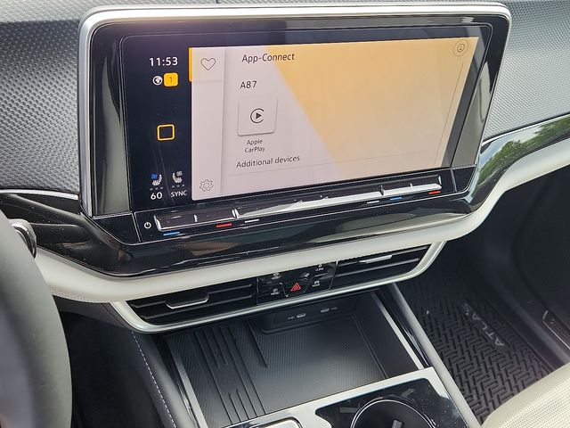 2025 Volkswagen Atlas Cross Sport SEL Premium R-LINE - Photo 11