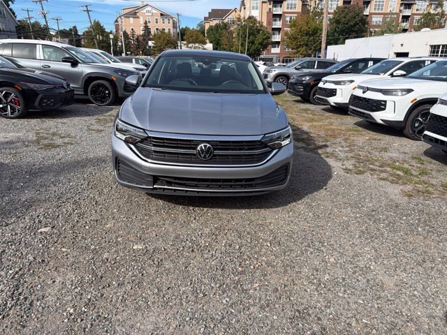 3VW7M7BU3RM025381