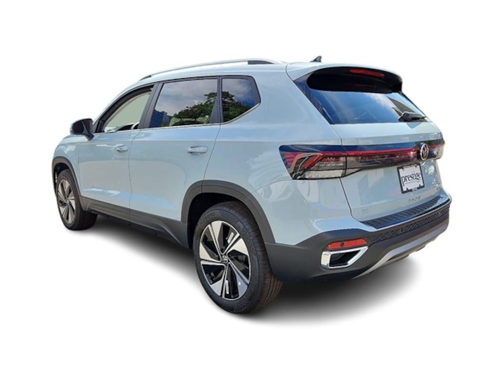 New 2025 Volkswagen Taos 1.5T SE SUV