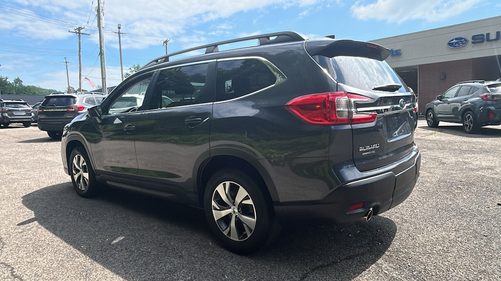 Used 2023 Subaru Ascent Premium 8-Passenger SUV
