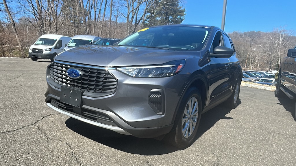 Used 2024 Ford Escape Active SUV