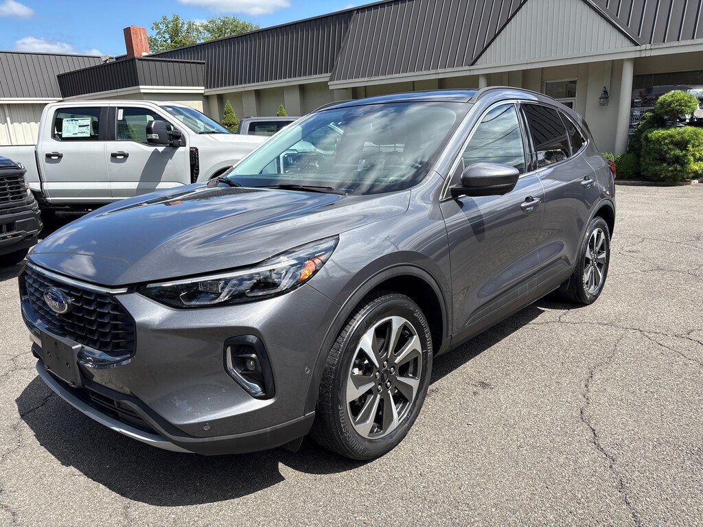 Used 2023 Ford Escape Platinum SUV