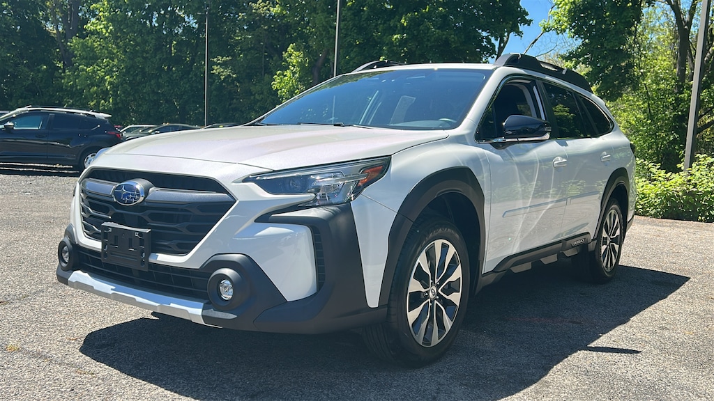 Used 2023 Subaru Outback Limited SUV