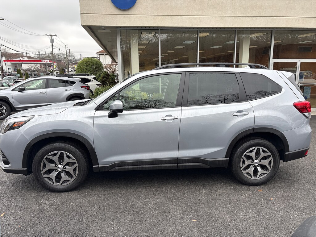 Certified 2023 Subaru Forester Premium SUV