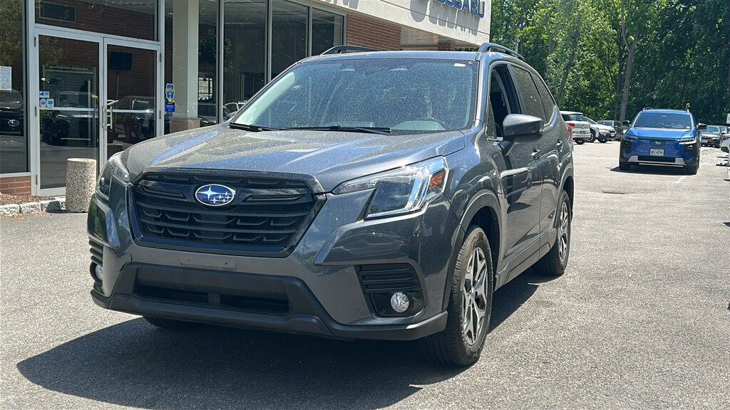 Used 2023 Subaru Forester Premium SUV