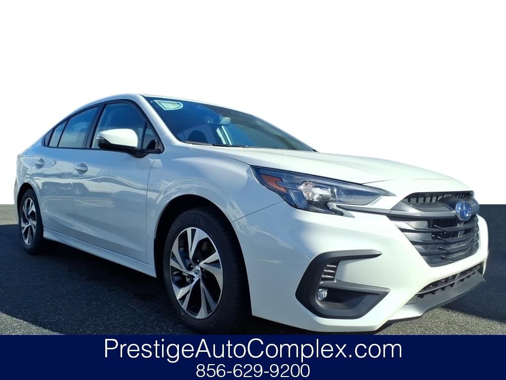 2025 Subaru Legacy Premium's photo