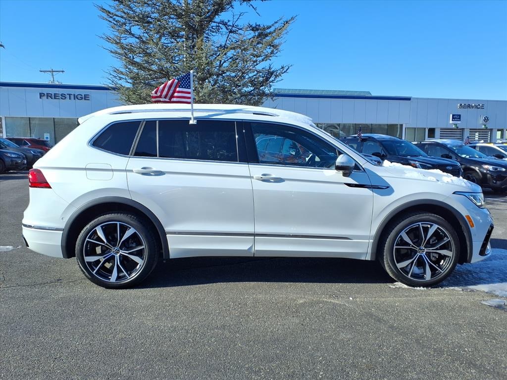 Certified 2022 Volkswagen Tiguan 2.0T SEL R-Line SUV