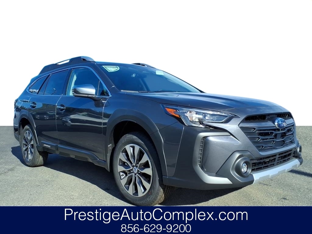 2025 Subaru Outback Touring's photo