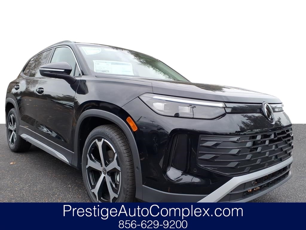 2026 Volkswagen Tiguan SE's photo