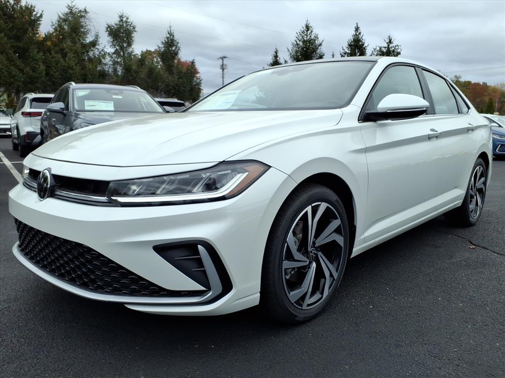 New 2025 Volkswagen Jetta 1.5T SEL Sedan
