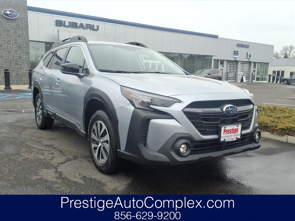 Used 2024 Subaru Outback Premium SUV