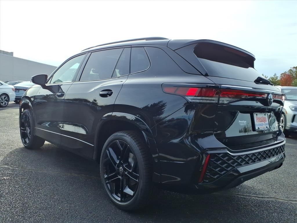 New 2026 Volkswagen Tiguan SE R-Line AWD AWD SE R-Line Black 4Motion SUV