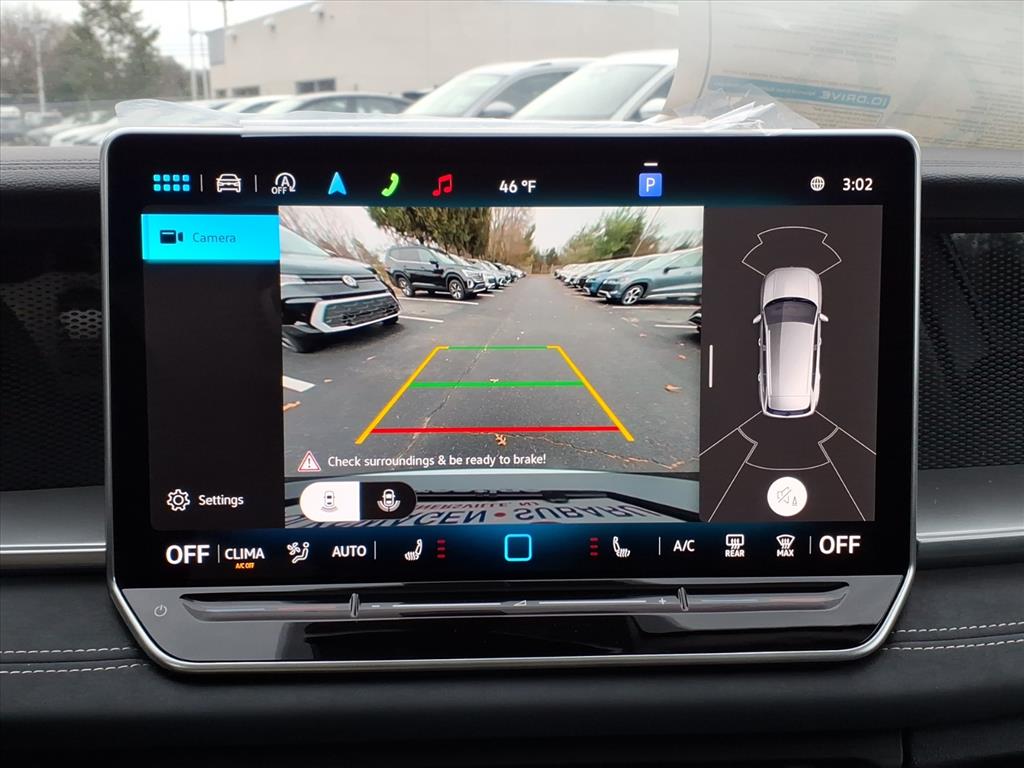 2025 Volkswagen Tiguan SE - Photo 9