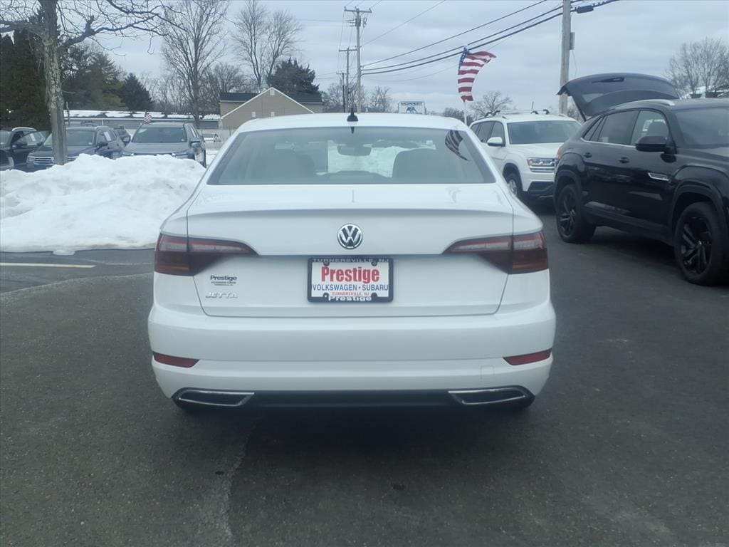 Used 2019 Volkswagen Jetta SEL Premium Sedan