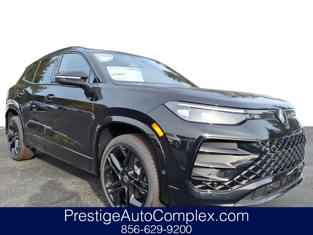 New 2026 Volkswagen Tiguan SE R-Line AWD AWD SE R-Line Black 4Motion SUV