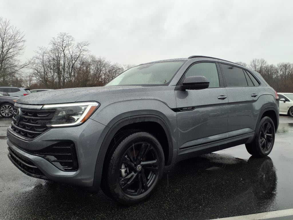 New 2025 Volkswagen Atlas Cross Sport 2.0T SEL R-Line Black SUV