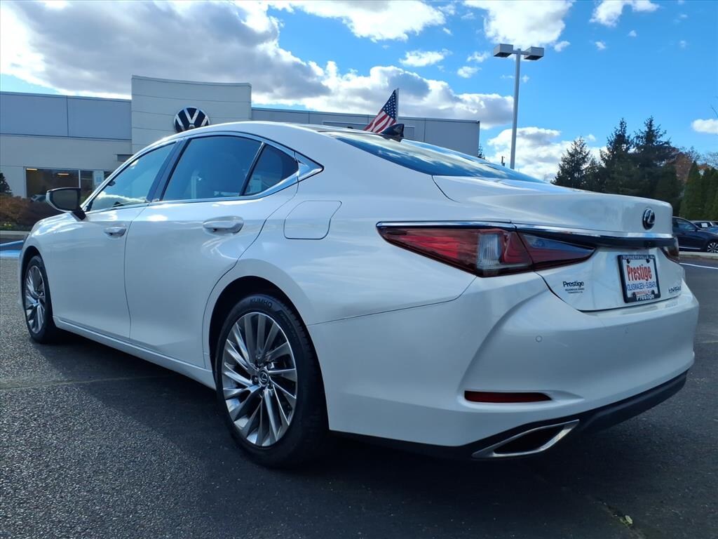 Used 2019 Lexus ES 350 350 Luxury Sedan