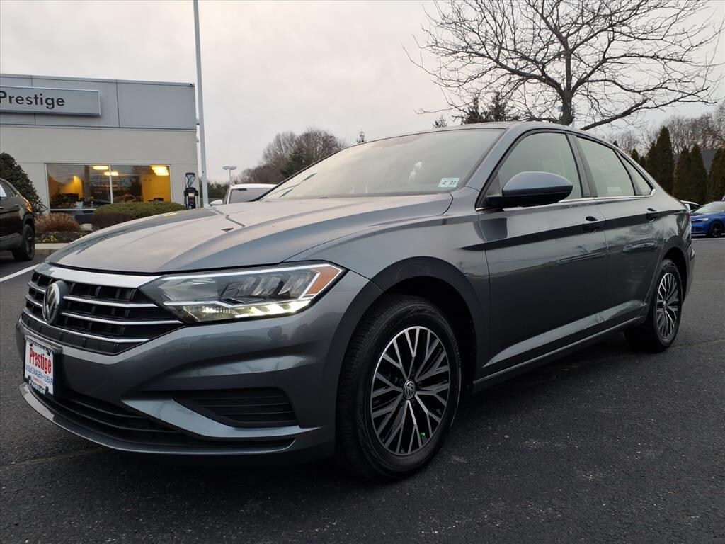 Used 2021 Volkswagen Jetta 1.4T SE Sedan