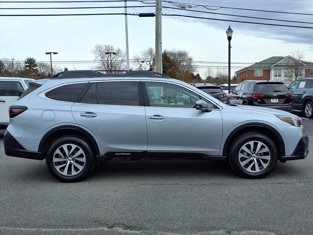 Used 2021 Subaru Outback Premium SUV