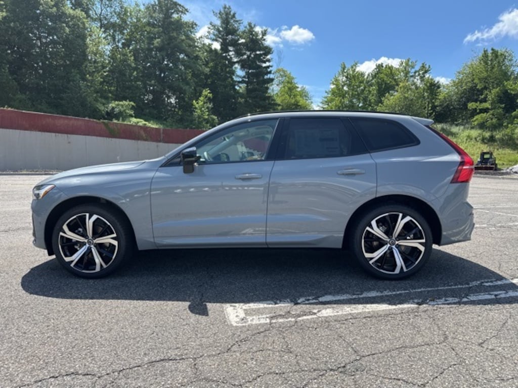 Certified 2025 Volvo XC60 B5 Ultra SUV