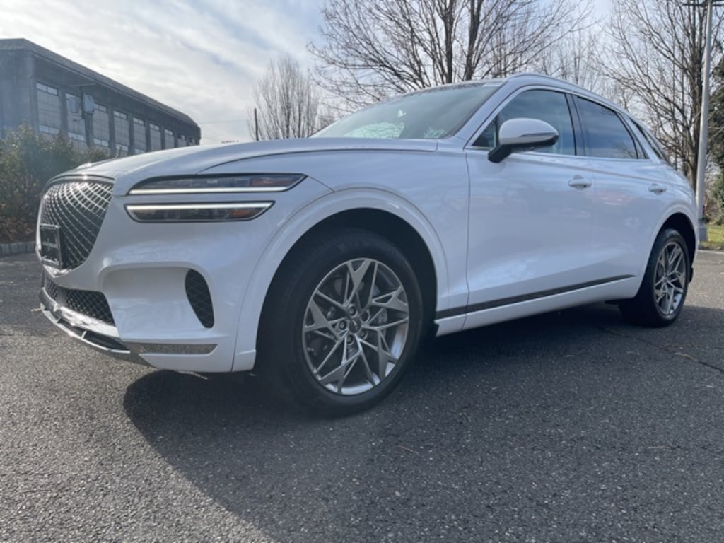 Used 2024 Genesis GV70 SUV