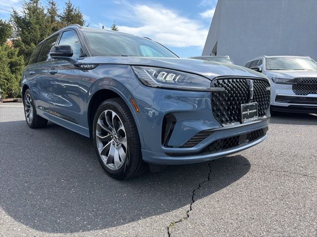 2025 Lincoln Aviator