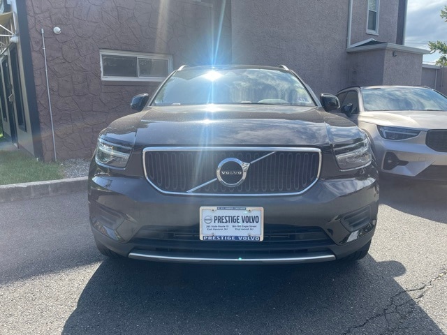 Used 2019 Volvo XC40 Momentum with VIN YV4162UK0K2133324 for sale in Englewood, NJ