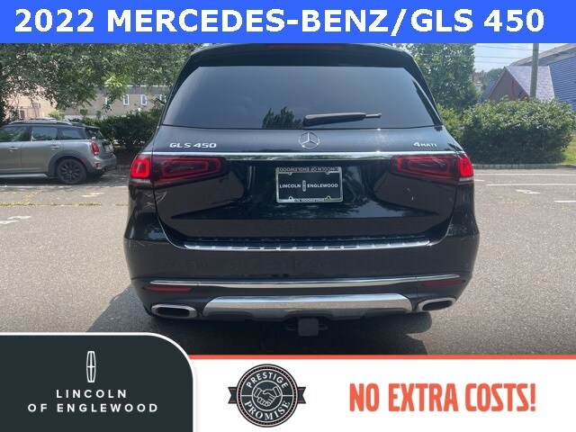 2022 Mercedes Benz GLS 450 4MATIC photo 4