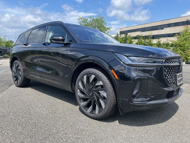 2025 Lincoln Nautilus Reserve AWD's photo