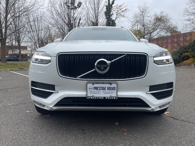 2018 Volvo XC90 T6 AWD Momentum photo 2
