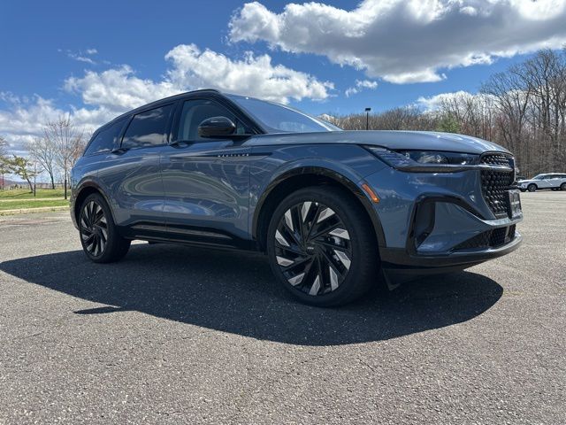 2025 Lincoln Nautilus Reserve AWD's photo