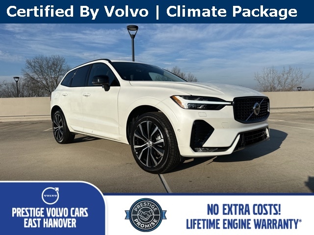 2025 Volvo XC60 Plus's photo