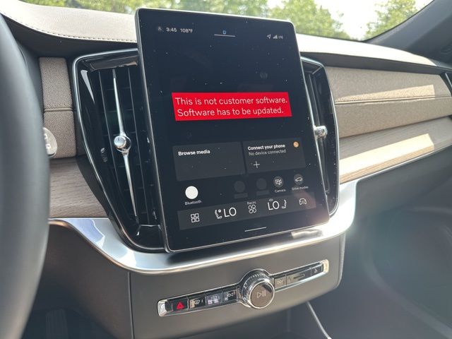 2026 Volvo XC90 Plus - Photo 16