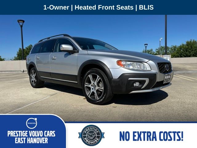 2015 Volvo XC70 T6 AWD Platinum's photo