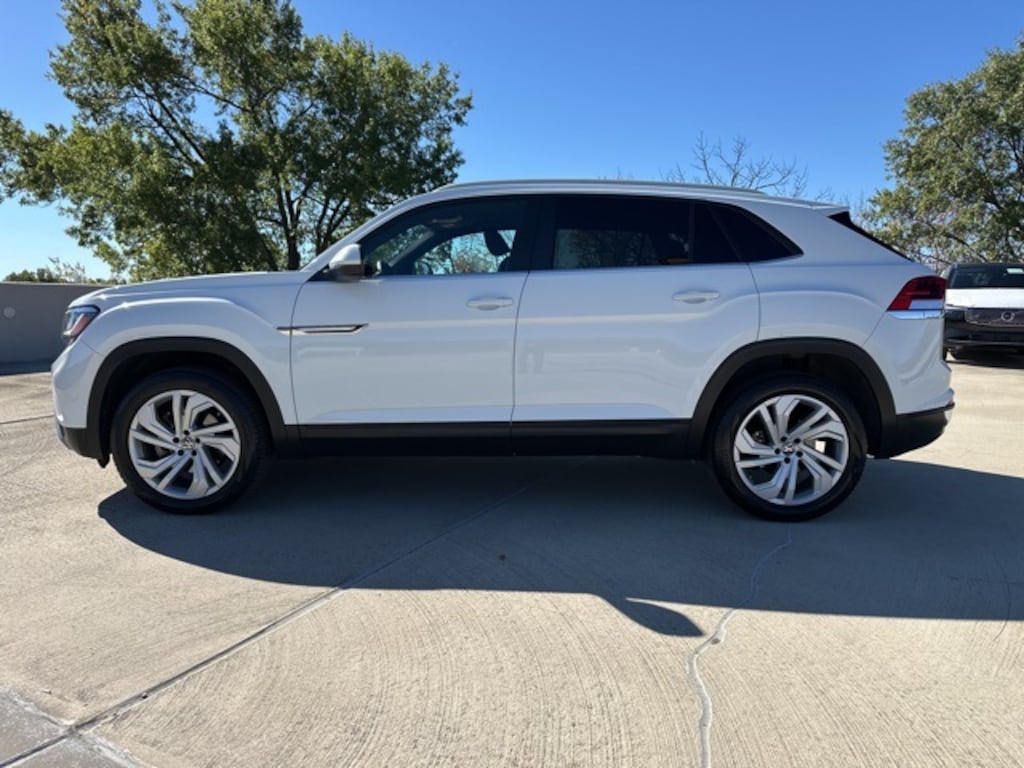 Used 2020 Volkswagen Atlas Cross Sport 3.6L V6 SE w/Technology 4MOTION SUV
