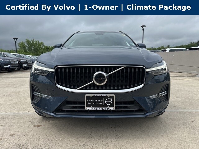 Used 2022 Volvo XC60 Momentum with VIN YV4L12RK4N1091492 for sale in East Hanover, NJ